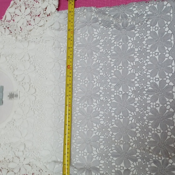 Alfred Dunner Knit Lace top Size M - Picture 6 of 12